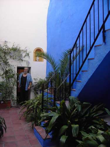 Servidor en dicho patio